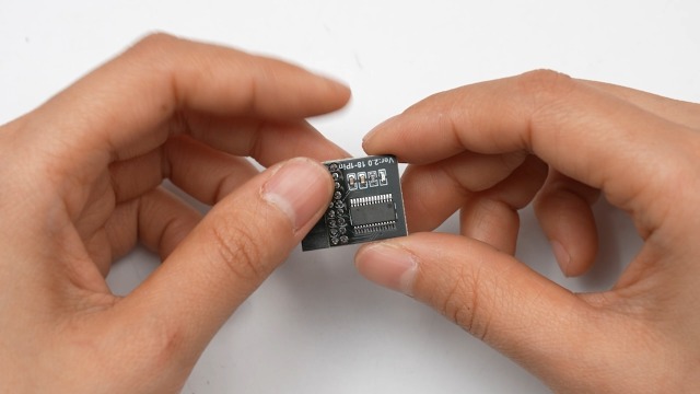 スピンフィーバー2 メインPC ゲームボード セキュリティプラグ Amazon.com: 18Pin Security Chip for Motherboard with Encryption